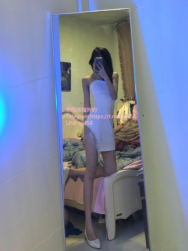 006Dm2scly1gyp05zu7ykj30zk1betcr.jpg