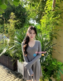 小芯 163cm   46kg  D  26歲  #台南