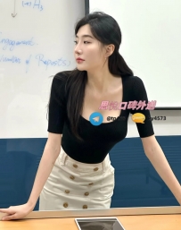 若璃 166cm 49kg  D 26歲 #雙北  #氣質英語老師