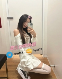 思欣  158cm 44kg C 21歲