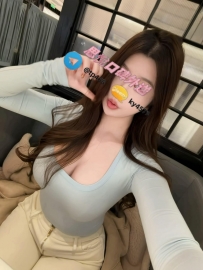 F奶正妹 是純天然大奶喔 #中部