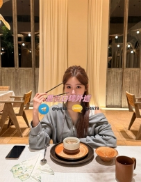 屯屯  161m  45kg  C  21歲   #台中   #13k一節    #思悅親自面試