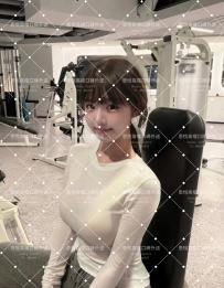 小柔 158cm  45kg   C   21歲  #高雄