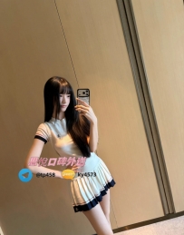 柔柔    158cm  46kg  C+  19歲   #雙北