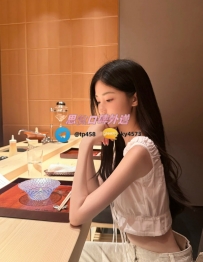 小演 160cm 45kg C  20歲 #台中