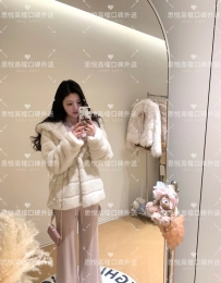 菲柔    162m  46kg  C+  22歲   #新竹