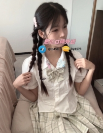 心動  155cm 43kg C 21歲