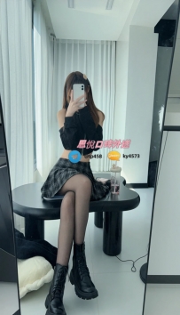喬涵 163cm 45kg C  21歲  #高雄