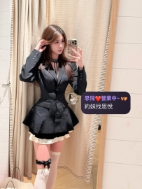 染喬  161/45kg/D/23歲