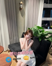 小顏 158cm 44kg D 21歲 #雙北