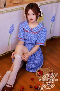 妮特   158/44kg/C/21歲