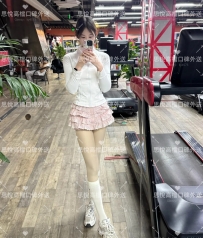 應錦    163cm   46kg  C  23歲  #台中