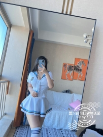 滿滿 166/49kg/E/24歲
