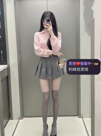 檸心 164/47kg/D/25歲