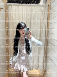 漫漫 160/45kg/C/20歲  #本人照片