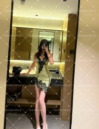 語安 168cm  50kg   E   25歲  #高雄