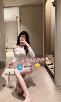 小雨  163cm  46kg  D   24歲   #雙北    #思悅親自面試