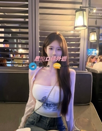 小薇 160cm 47kg  E 23歲 #台中