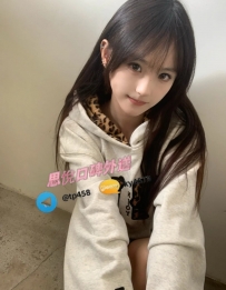 柔柔  158cm  44kg  C  20歲   #台中