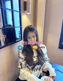 語妤  161cm  45kg  C  23歲   #新竹